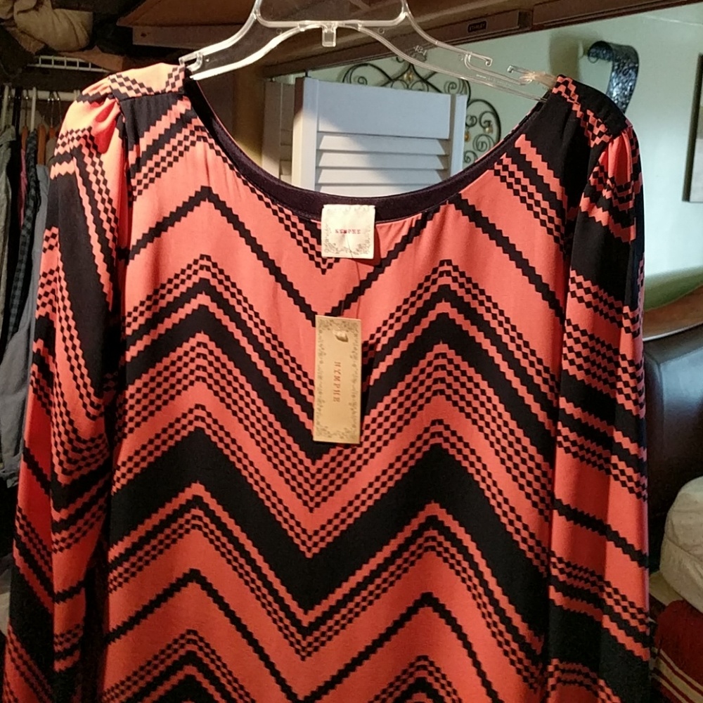 Gorgeous long sleeve dress